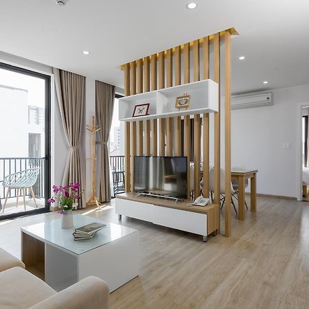 Vivian Villa & Apartment By My Khe Beach Da Nang Luaran gambar