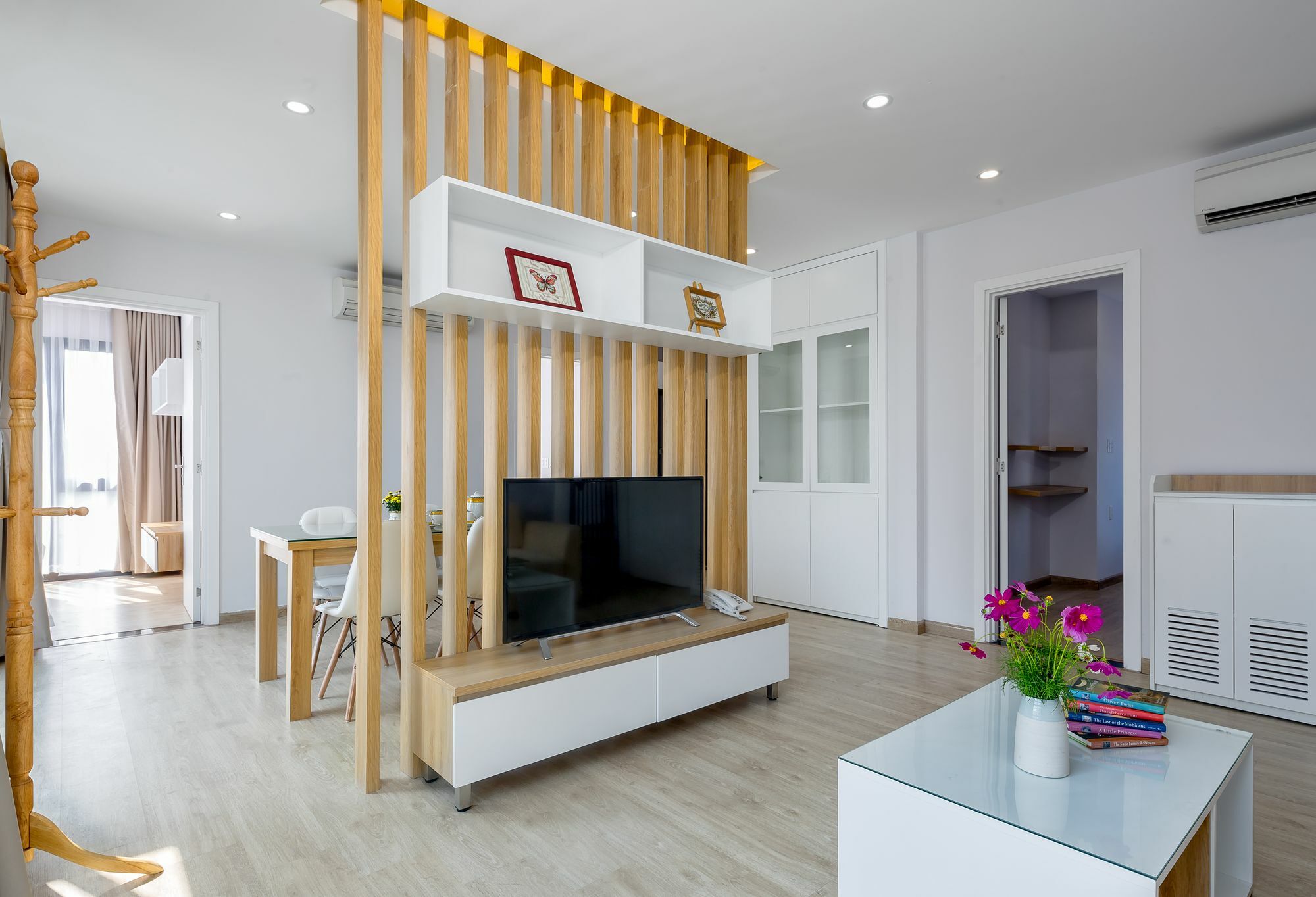 Vivian Villa & Apartment By My Khe Beach Da Nang Luaran gambar